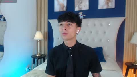 Snapshot of aiden_rivers_ chatting on 18, 6, 2026 Aiden online show from 18, 6, 2026