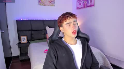 Aiden  online show from 24, 11, 2025