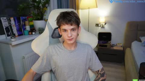 Snapshot of aiko_miracle chatting on 8, 12, 2024 birthday here online show from 8, 12, 2024