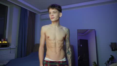 Snapshot of aiko_miracle chatting on 18, 12, 2024 birthday here online show from 18, 12, 2024