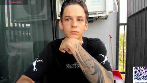 Snapshot of aiko_miracle chatting on 15, 10, 2025 birthday here online show from 15, 10, 2025