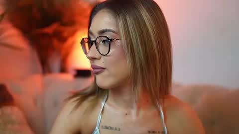 Snapshot of aileenaxa chatting on 9, 6, 2026 Aileen online show from 9, 6, 2026