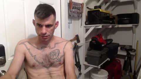 Snapshot of airbornx2n1 chatting on 23, 5, 2026 Leo Airborn Sir Daddy online show from 23, 5, 2026
