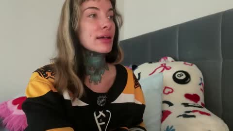 Airgead online show from 10, 4, 2026