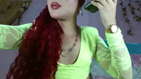 Snapshot of aisha_atenea chatting on 15, 4, 2026 Jess online show from 15, 4, 2026