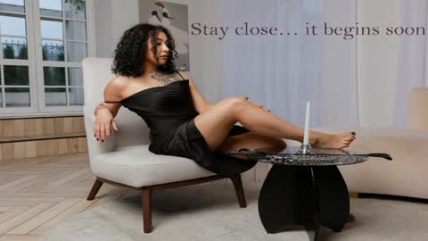 Aisha online show from 12, 4, 2026