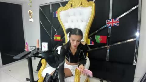 Snapshot of aisha_hotts777 chatting on 20, 6, 2026 Aisha online show from 20, 6, 2026