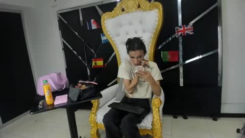 Snapshot of aisha_hotts777 chatting on 15, 7, 2026 Aisha online show from 15, 7, 2026