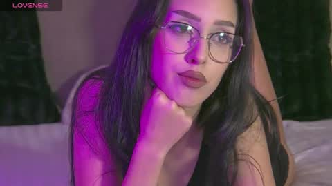 AishaHummer online show from 19, 11, 2025