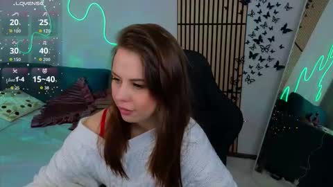 Aisha online show from 7, 11, 2025