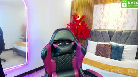 Aisha  online show from 14, 6, 2026