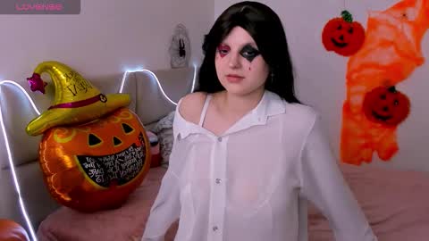 Aisha online show from 31, 10, 2025