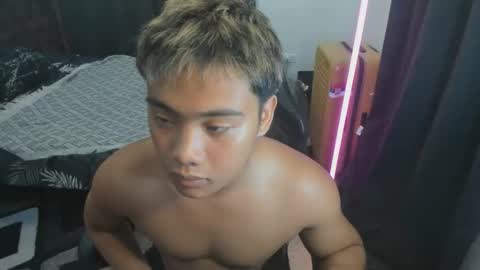 Snapshot of aizawa194624 chatting on 1, 5, 2026 aizawa194624 online show from 1, 5, 2026