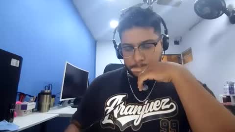 Esteban online show from 8, 1, 2026