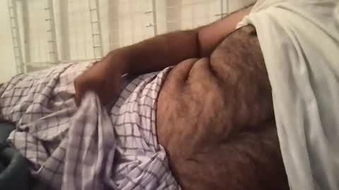 BigHairyGuy online show from 18, 12, 2025