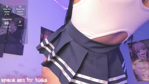 Alejandra online show from 6, 10, 2025