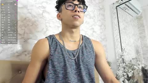 Snapshot of akazaboy chatting on 12, 12, 2024 akazaboy online show from 12, 12, 2024