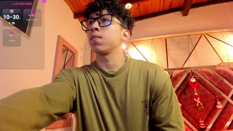 Snapshot of akazaboy chatting on 18, 12, 2024 akazaboy online show from 18, 12, 2024