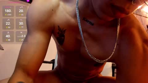 Snapshot of akazaboy chatting on 18, 12, 2024 akazaboy online show from 18, 12, 2024