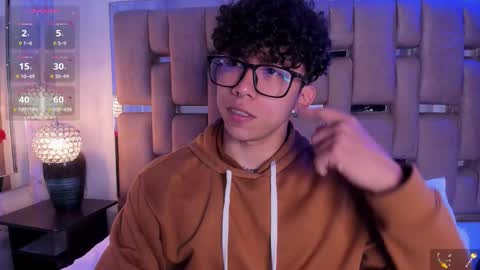 Snapshot of akazaboy chatting on 23, 11, 2025 akazaboy online show from 23, 11, 2025