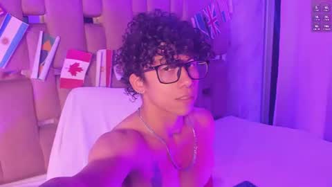 Snapshot of akazaboy chatting on 13, 6, 2026 akazaboy online show from 13, 6, 2026