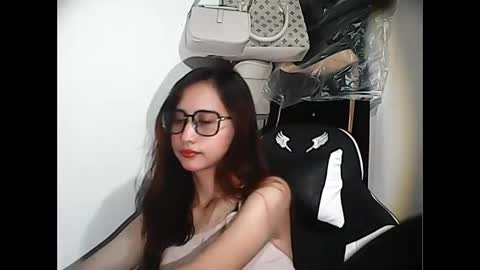 Snapshot of akira_z101 chatting on 26, 12, 2024 akira_z101 online show from 26, 12, 2024