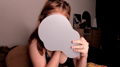 akirahattori__ online show from 8, 2, 2026