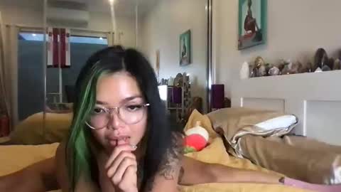 Akira Zay online show from 21, 12, 2025