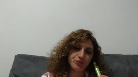 Snapshot of akyragrace chatting on 5, 6, 2026 akyragrace online show from 5, 6, 2026
