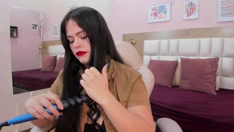 Snapshot of alahia_am chatting on 11, 9, 2025 alahia_am online show from 11, 9, 2025