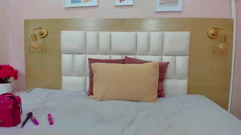 Snapshot of alahia_am chatting on 6, 10, 2025 alahia_am online show from 6, 10, 2025