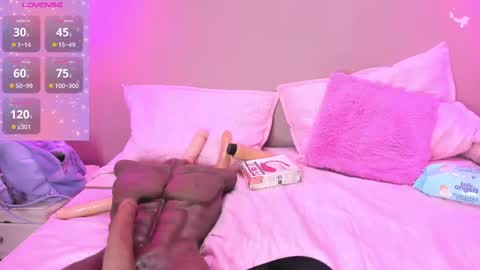 Alahia  online show from 22, 2, 2025