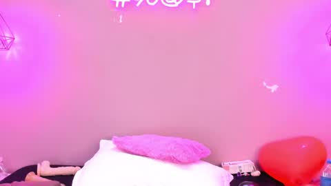 Alahia  online show from 3, 3, 2025