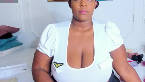 Snapshot of alahia_rivera chatting on 18, 9, 2025 alahia rivera online show from 18, 9, 2025
