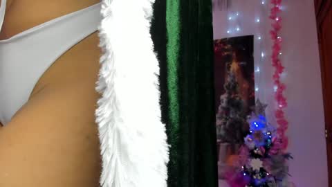 Snapshot of alaia_love77 chatting on 24, 12, 2024 Alaia online show from 24, 12, 2024