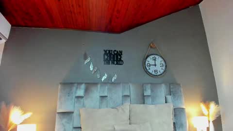  Alaia  online show from 22, 2, 2025