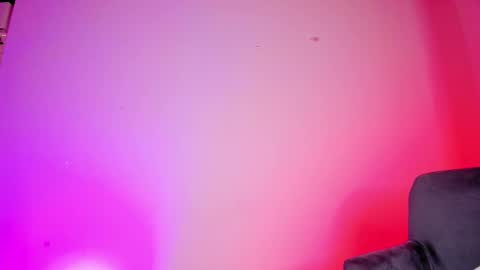  Alaia  online show from 27, 2, 2025