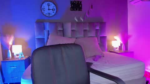  Alaia  online show from 6, 3, 2025