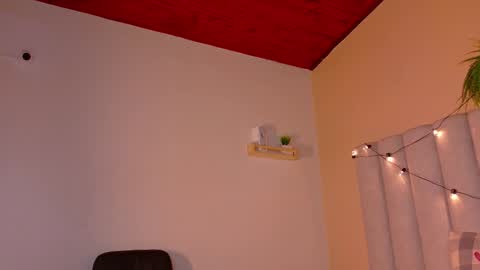  Alaia  online show from 14, 1, 2026