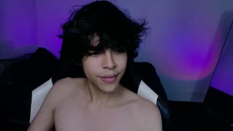 Snapshot of alan18n chatting on 19, 5, 2026 alan18n online show from 19, 5, 2026