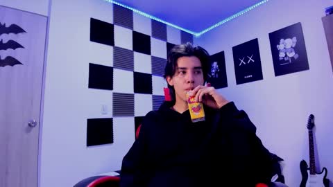 Alan Boy online show from 17, 12, 2025