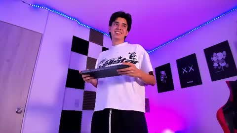 Alan Boy online show from 25, 7, 2026