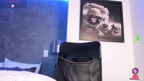 alan_morrys online show from 15, 12, 2024