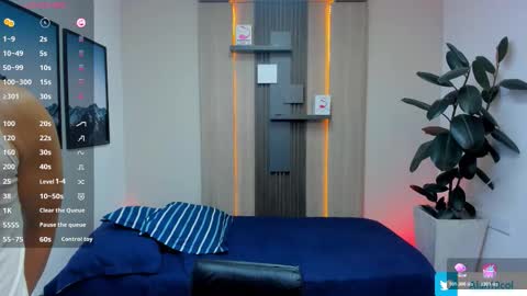 Alan  Kevin can we reach 100 thumbs up please guys  online show from 9, 1, 2026