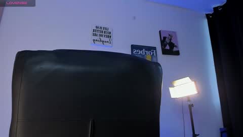 Snapshot of alan_rosee chatting on 9, 1, 2025 Alan online show from 9, 1, 2025