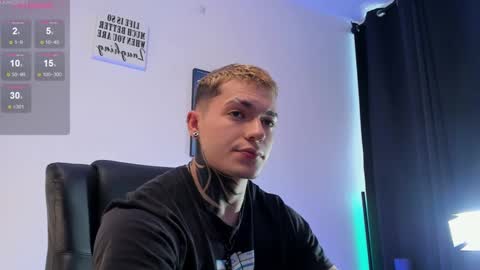 Snapshot of alan_rosee chatting on 28, 2, 2025 Alan online show from 28, 2, 2025