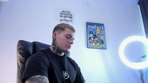 Snapshot of alan_rosee chatting on 3, 3, 2025 Alan online show from 3, 3, 2025