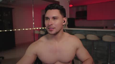 Snapshot of alan_vidal chatting on 5, 6, 2026 Alan Vidal online show from 5, 6, 2026