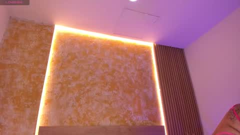 alana_2916 online show from 2, 12, 2025