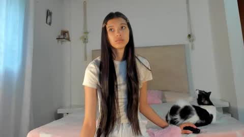 Snapshot of alana__get chatting on 17, 6, 2026 online show from 17, 6, 2026